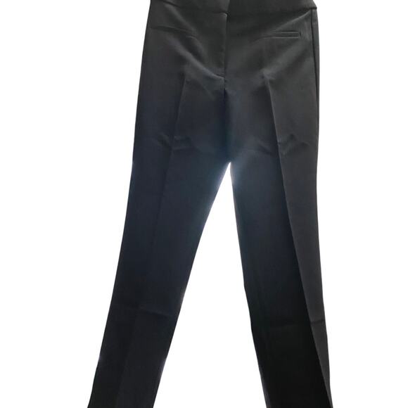 Size L Collection - Picture 4 of 7